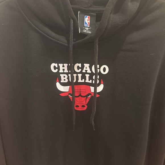 Chicago Bull Black Hoodie - NBA - New with Tags - Picture 7 of 11